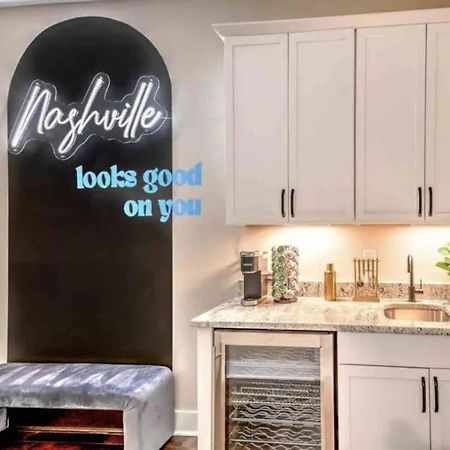 Luxury Four-Story Home, Rooftop Deck With Views, Pingpong! Sleeps 12! Nashville Exteriér fotografie