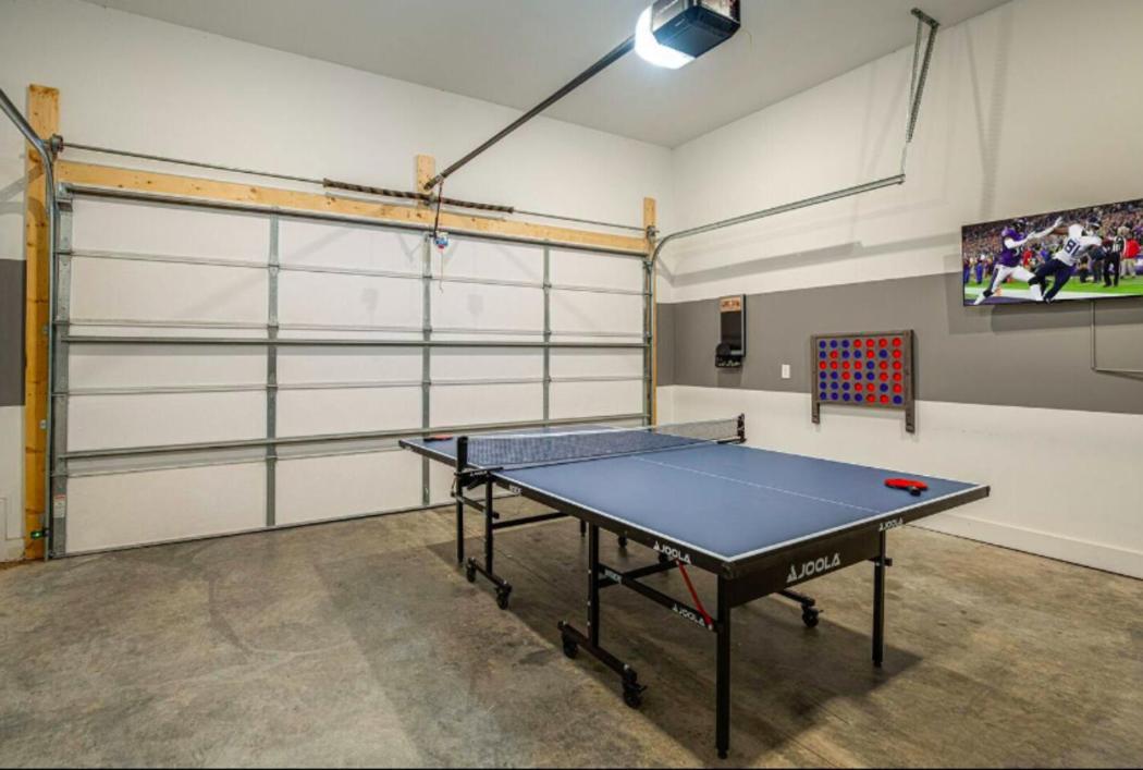 Luxury Four-Story Home, Rooftop Deck With Views, Pingpong! Sleeps 12! Nashville Exteriér fotografie