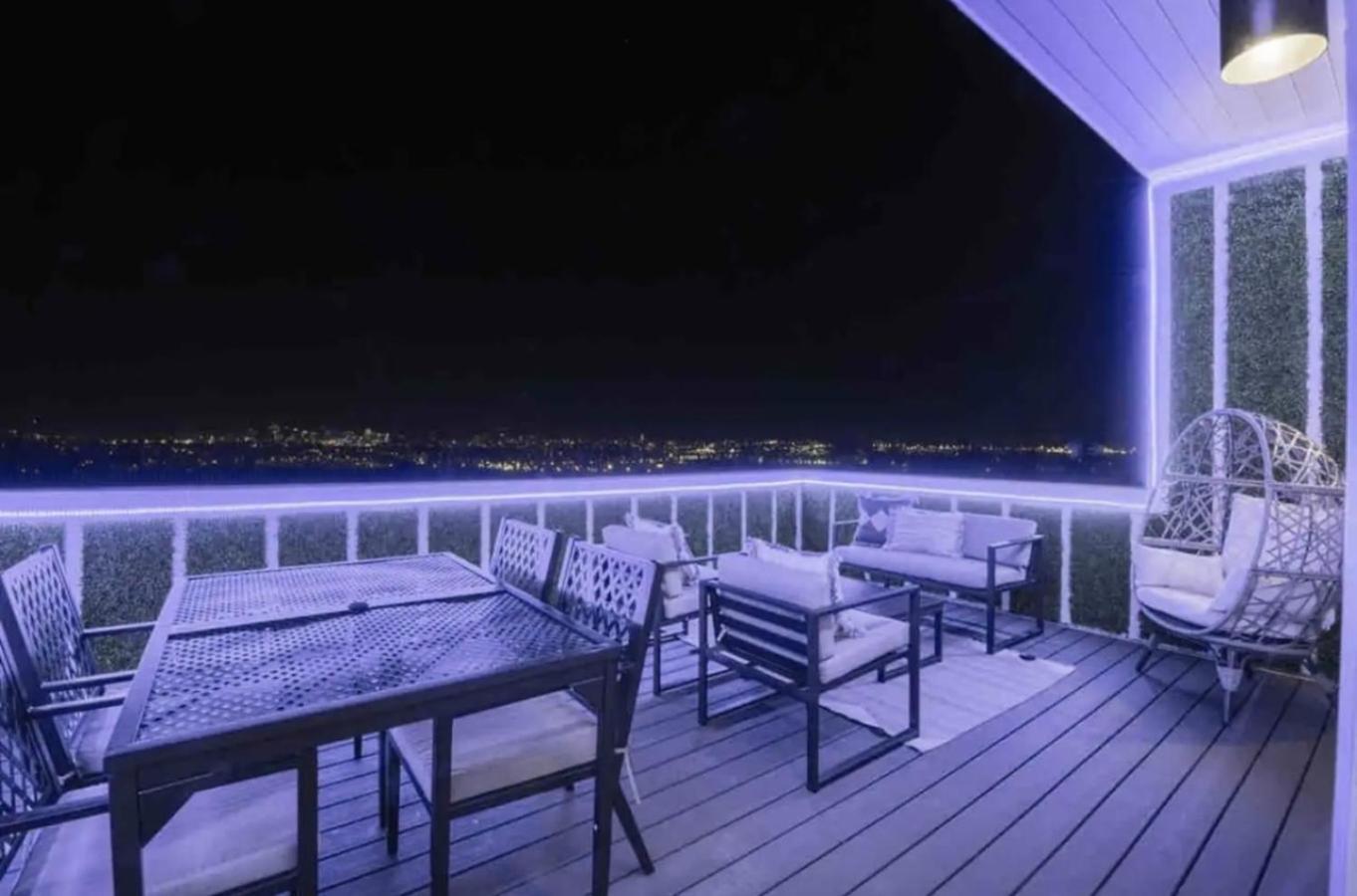 Luxury Four-Story Home, Rooftop Deck With Views, Pingpong! Sleeps 12! Nashville Exteriér fotografie